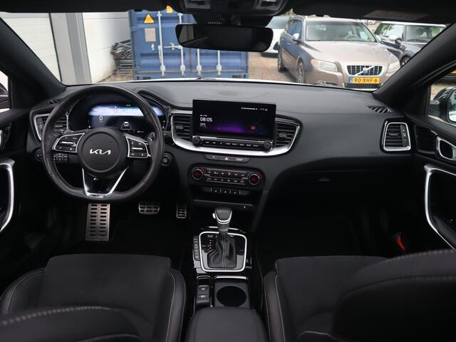 KIA CEE D Ceed Sportswagon 1.5 T-GDi GT-Line / Pano / Half Leder / Pilot Assist / Stoel & Stuurverwarming