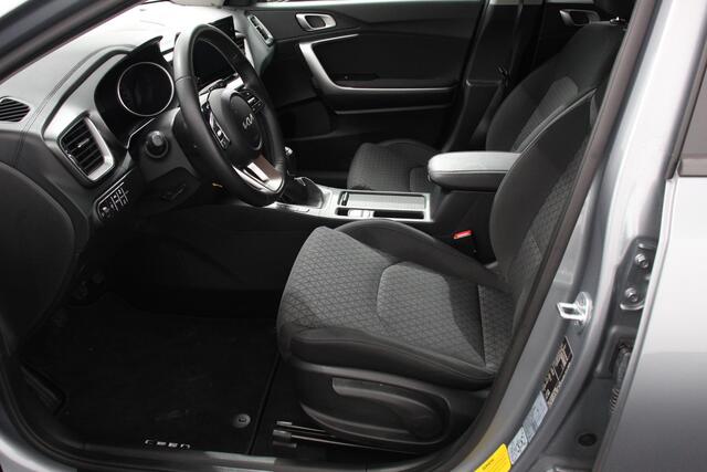 KIA CEE D Ceed Sportswagon 1.0 T-GDi Prestige Navigatie Apple Carplay/Android Auto Climate Control Camera Dab Cruise Control Lichtmetalen Velgen