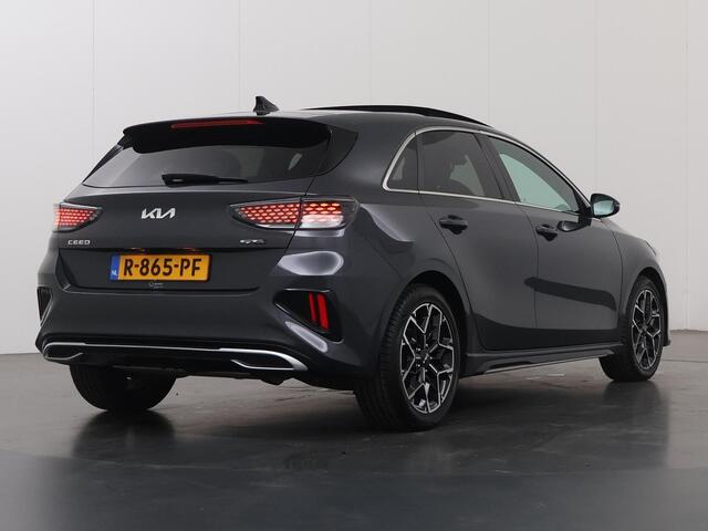 KIA CEE D Ceed 1.5 T-GDi GT-Line | Trekhaak | Panoramadak | LED Koplampen | Stoel/Stuurverwarming | Keyless Go | Dodehoekdetectie