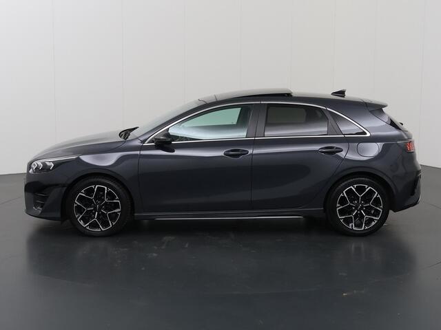 KIA CEE D Ceed 1.5 T-GDi GT-Line | Trekhaak | Panoramadak | LED Koplampen | Stoel/Stuurverwarming | Keyless Go | Dodehoekdetectie