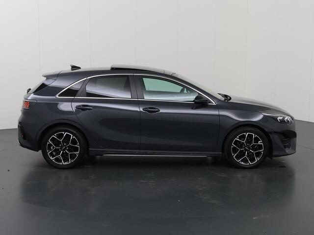 KIA CEE D Ceed 1.5 T-GDi GT-Line | Trekhaak | Panoramadak | LED Koplampen | Stoel/Stuurverwarming | Keyless Go | Dodehoekdetectie