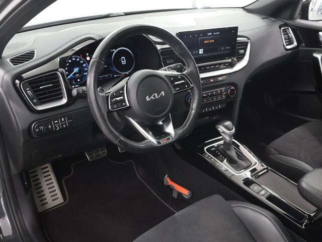 KIA CEE D Ceed 1.5 T-GDi GT-Line | Trekhaak | Panoramadak | LED Koplampen | Stoel/Stuurverwarming | Keyless Go | Dodehoekdetectie