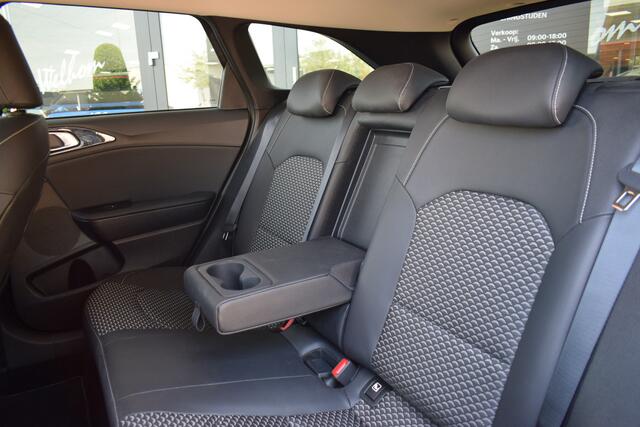 KIA CEE D Ceed Sportswagon 1.0 T-GDi DynamicPlusLine | Stoel/ Stuurverwarming | Dodehoek Detectie | Navigatie | Camera | Tot 10Jr. Kia-Garantie |