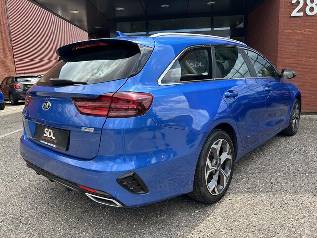 KIA CEE D Ceed Sportswagon 1.6 GDI PHEV DynamicPlusLine // FULL LED // VIRTUAL COCKPIT // NAVI + CARPLAY // KEYLESS // CAMERA // HALF-LEDER