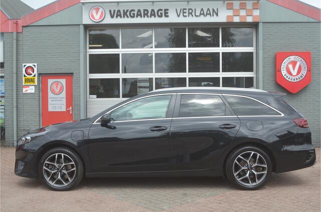 KIA CEE D CEED 1,6 GDI trekhaak 12 mnd. gar. PHEV