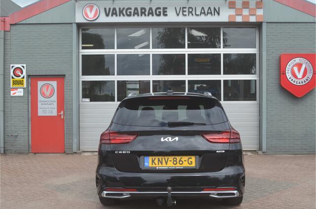 KIA CEE D CEED 1,6 GDI trekhaak 12 mnd. gar. PHEV