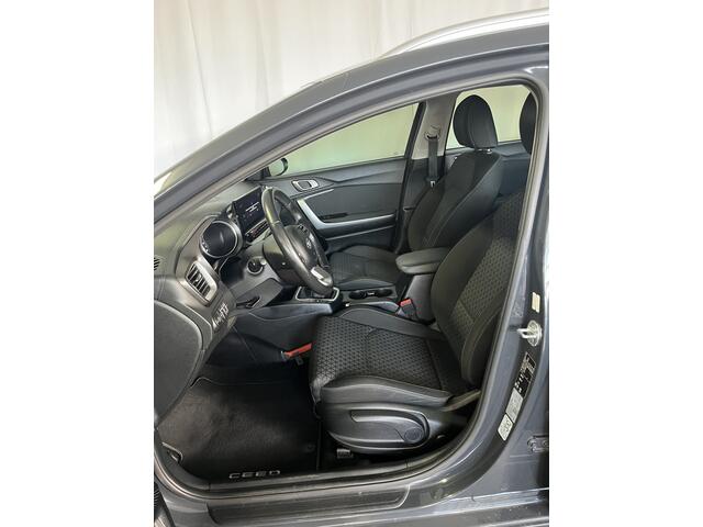 KIA CEE D Ceed Sportswagon 1.5 T-GDi DynamicLine ECC/CAMERA/CRUISE/APPLE/TREKHAAK/160PK