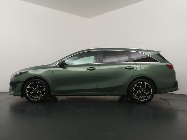 KIA CEE D Ceed Sportswagon 1.5 T-GDi GT-Line - Schuifkantel dak - Camera - Lichtmetalen GT Velgen - AppleCarplay - Android Auto - Adaptief cruise control - - Fabrieksgarantie tot 03-2032 of 150.000km