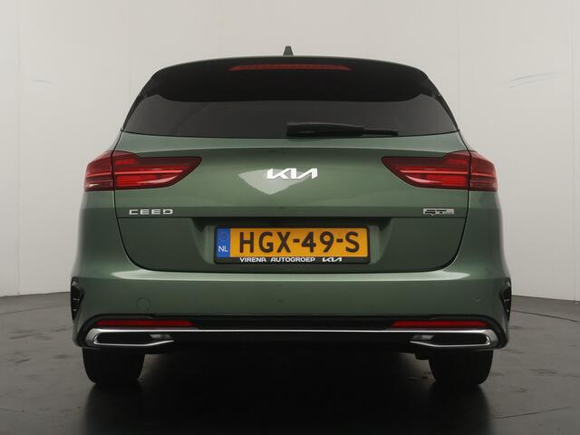KIA CEE D Ceed Sportswagon 1.5 T-GDi GT-Line - Schuifkantel dak - Camera - Lichtmetalen GT Velgen - AppleCarplay - Android Auto - Adaptief cruise control - - Fabrieksgarantie tot 03-2032 of 150.000km