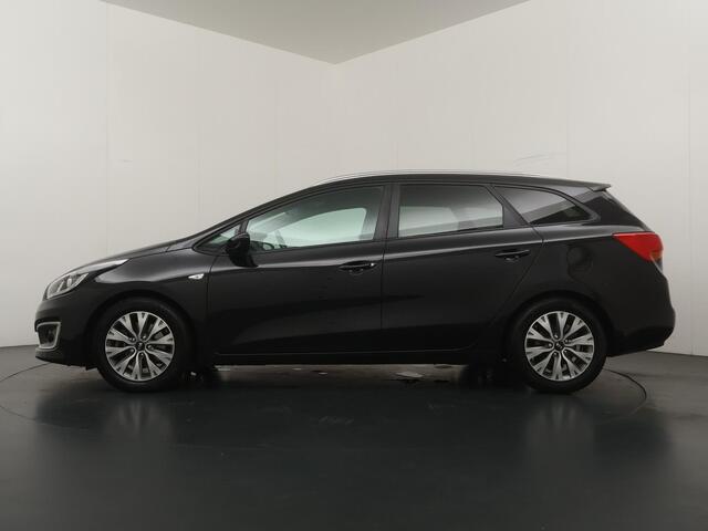 KIA CEE D cee'd Sportswagon 1.0 T-GDi ComfortPlusLine Navigator - Navigatie - Climate Control - Trekhaak