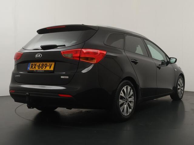 KIA CEE D cee'd Sportswagon 1.0 T-GDi ComfortPlusLine Navigator - Navigatie - Climate Control - Trekhaak