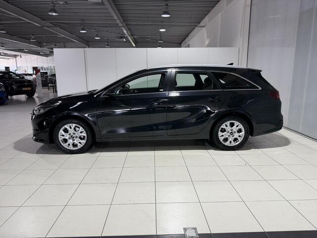 KIA CEE D Ceed Sportswagon 1.0 T-GDi DynamicLine Apple Carplay/Android Auto, Navigatie, Camera.
