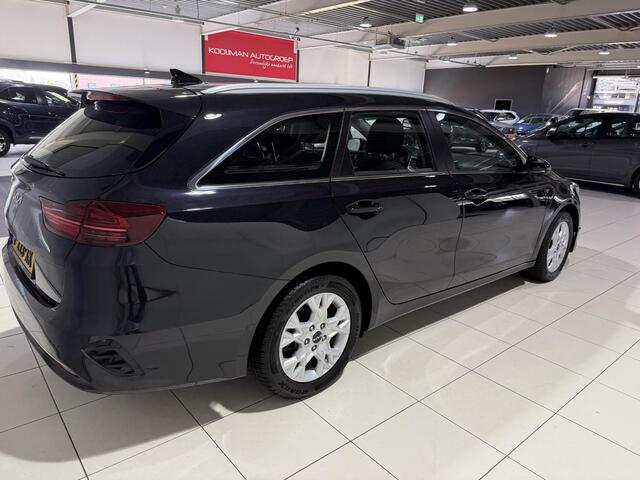 KIA CEE D Ceed Sportswagon 1.0 T-GDi DynamicLine Apple Carplay/Android Auto, Navigatie, Camera.