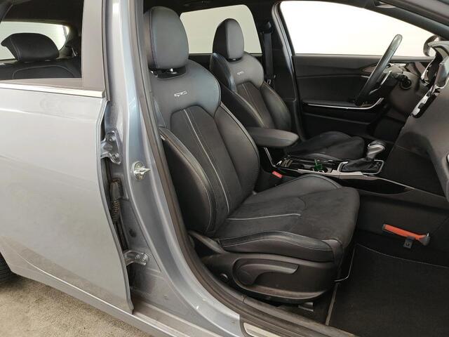 KIA CEE D CEED SPORTSWAGON 1.5 T-GDI GT-LINE I SCHUIF/KANTELDAK I APPLE CARPLAY I ANDROID AUTO I ADAPTIVE CRUISE CONTROL