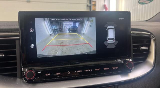 KIA CEE D Ceed Sportswagon 1.0 T-GDi 120PK ExecutiveLine / Panorama-schuifdak / 1/2 Leder / Navigatie / Airco-ecc./ Pdc+Camera / Stoel-Stuurverwarming /