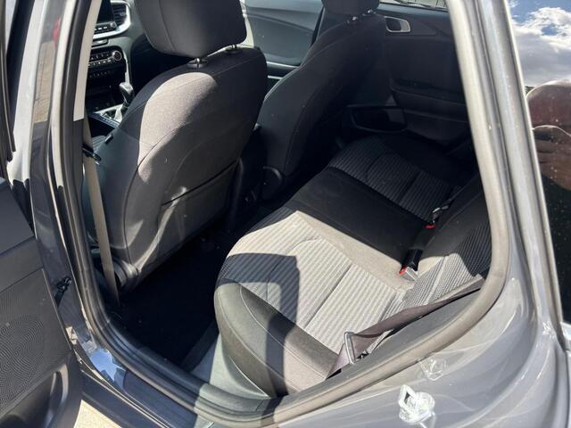 KIA CEE D 1.5 T-GDI GT-LINE** DAB//CARPLAY//STOELVER**