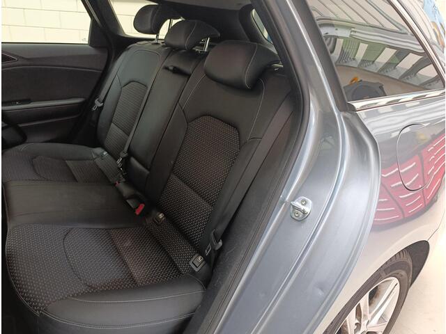 KIA CEE D Ceed Sportswagon 1.4 T-GDi DynamicPlusLine Automaat | Afneembare Trekhaak | Keyless | Stoel + stuur verwarming