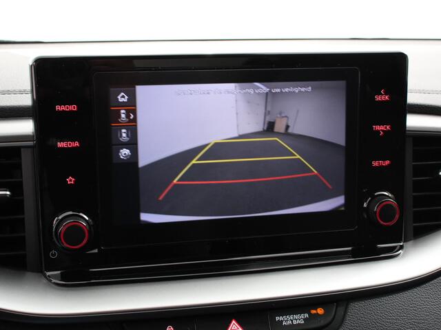 KIA CEE D Ceed Sportswagon 1.5 T-GDi 160pk Automaat DynamicLine Climate control Adaptieve cruise control Stuurverwarming Stoelverwarming Navigatie Apple Carplay/ Android Auto Lichtmetalen velgen Achteruitrijcamera