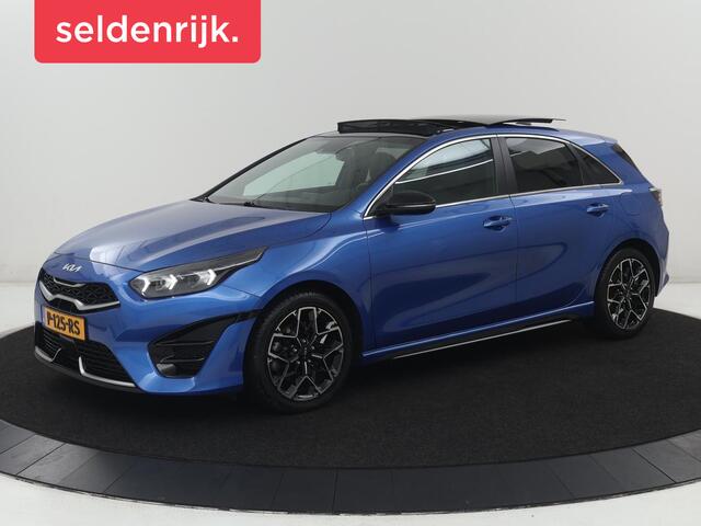 KIA CEE D Ceed 1.5 T-GDi GT-Line | Panoramadak | Trekhaak | Stuur/stoel verwarming | Camera | Park assist | Adaptive cruise | Carplay | Dodehoek detectie | Virtual |