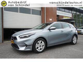 KIA CEE D