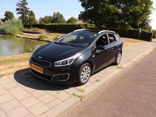 KIA CEE D