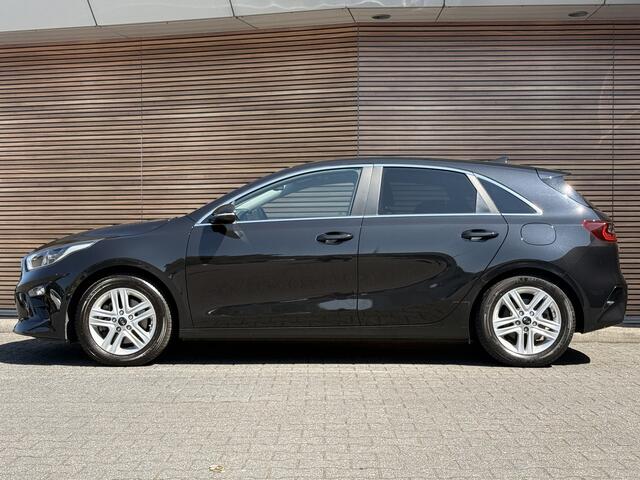 KIA CEE D Ceed 1.0 T-GDi DynamicPlusLine Camera / Carplay / Navi / Goed Onderhouden / Winterbanden!