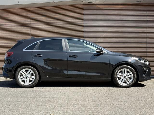 KIA CEE D Ceed 1.0 T-GDi DynamicPlusLine Camera / Carplay / Navi / Goed Onderhouden / Winterbanden!