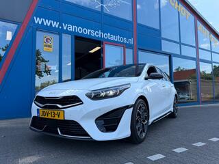 KIA CEE D