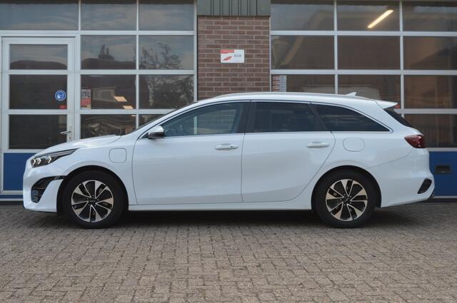 KIA CEE D Ceed Sportswagon 1.6 GDI PHEV | CAMERA - 1e EIG