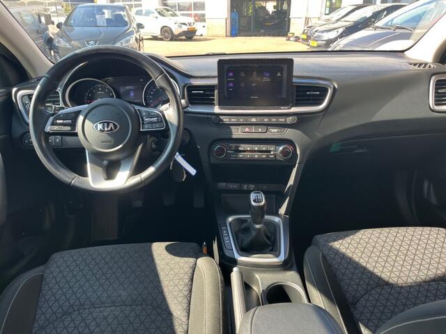 KIA CEE D 1.0 T DynamicLine Clima Cruise Navi Blueth.