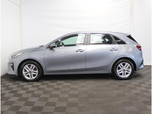 KIA CEE D Ceed 1.0 T-GDi DynamicLine CLIMATE | CARPLAY | CRUISE | NAVI | DAB | LED | CAMERA | LMV16 | PDC