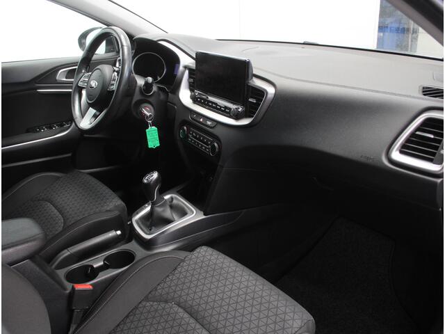 KIA CEE D Ceed 1.0 T-GDi DynamicLine CLIMATE | CARPLAY | CRUISE | NAVI | DAB | LED | CAMERA | LMV16 | PDC