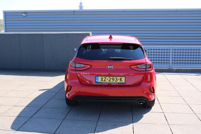 KIA CEE D Ceed 1.4 T-GDi DynamicPlusLine AUTOMAAT STOEL- STUURVERWARMING, EXTRA GETINT GLAS, NAVIGATIE