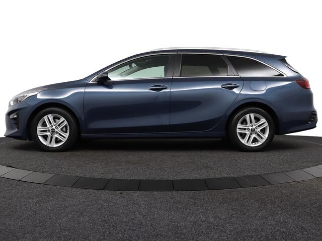 KIA CEE D Ceed Sportswagon 1.5 T-GDi DynamicPlusLine - Parkeerhulp - Stoel/stuurverarming - Navigatie - Lichtmetalen velgen - Cruisecontrole