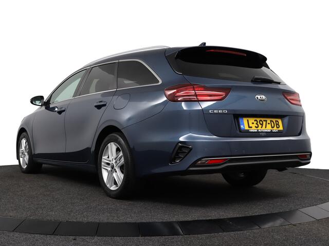 KIA CEE D Ceed Sportswagon 1.5 T-GDi DynamicPlusLine - Parkeerhulp - Stoel/stuurverarming - Navigatie - Lichtmetalen velgen - Cruisecontrole