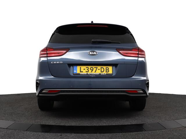 KIA CEE D Ceed Sportswagon 1.5 T-GDi DynamicPlusLine - Parkeerhulp - Stoel/stuurverarming - Navigatie - Lichtmetalen velgen - Cruisecontrole