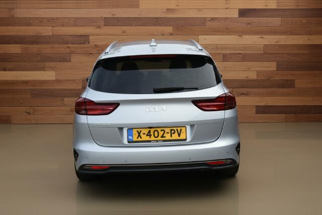 KIA CEE D Ceed Sportswagon 1.0 T-GDi ExecutiveLine | PANORAMADAK | 120PK | CARPLAY | CAMERA