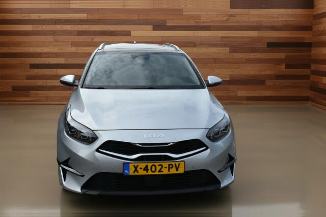 KIA CEE D Ceed Sportswagon 1.0 T-GDi ExecutiveLine | PANORAMADAK | 120PK | CARPLAY | CAMERA