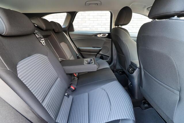 KIA CEE D Ceed Sportswagon 1.6 GDI PHEV DynamicPlusLine | Dode hoek | Elektrische achterklep | Rijklaarprijs - incl.garantie