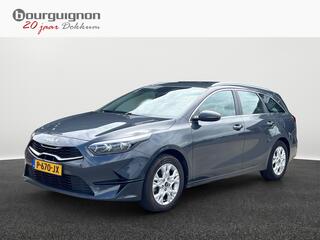 KIA CEE D