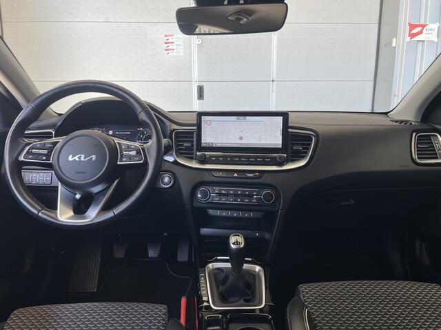 KIA CEE D Ceed 1.0 T-GDi DynamicPlusLine | CAMERA | NAVI | CARPLAY/ANDROID | STOEL/STUURVERWARMING | CRUISE CONTROL ADAPTIEF | PDC | LMV 16'' | CLIMATE CONTROL | BLUETOOTH | KEYLESS | DAB