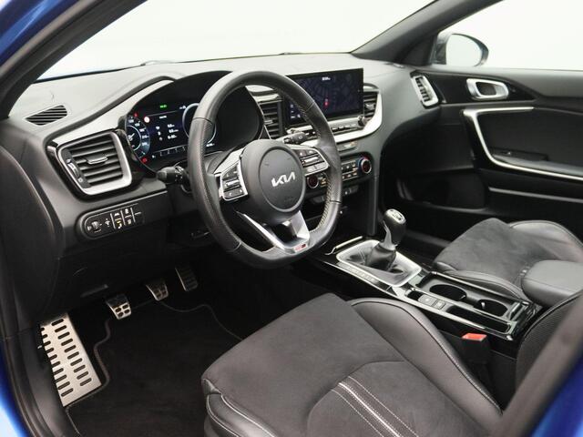 KIA CEE D Ceed 1.0 T-GDi GT-Line | Panoramadak | Apple Carplay - Android Auto | Stoelverwarming | Stuurverwarming | Led Verlichting |