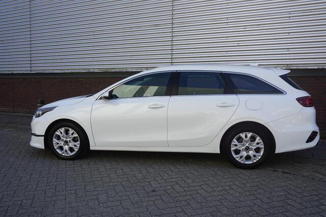 KIA CEE D Ceed Sportswagon 1.0 T-GDi 120PK Hybrid/Automaat/Trekhaak/ Dealeronderhouden/Metallic lak.