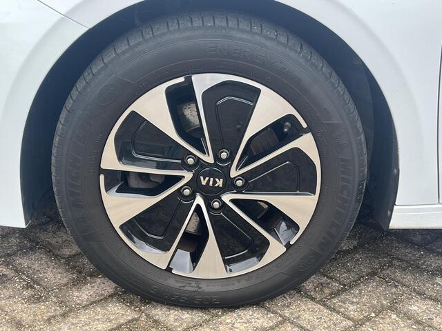 KIA CEE D Ceed Sportswagon 1.6 GDI PHEV DynamicLine l 10 Jaar garantie, Achteruitrijcamera, Stoel/stuurverwarming, Cruise control, Navigatie, Apple carplay/Android auto.