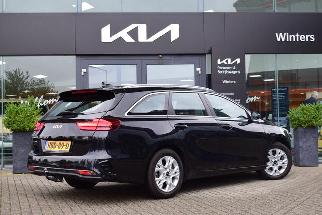 KIA CEE D Ceed Sportswagon 1.5 T-GDi DynamicLine Automaat | Trekhaak | Navi | Camera | Adaptieve Cruise Control | Tot 10Jr. Kia-Garantie |