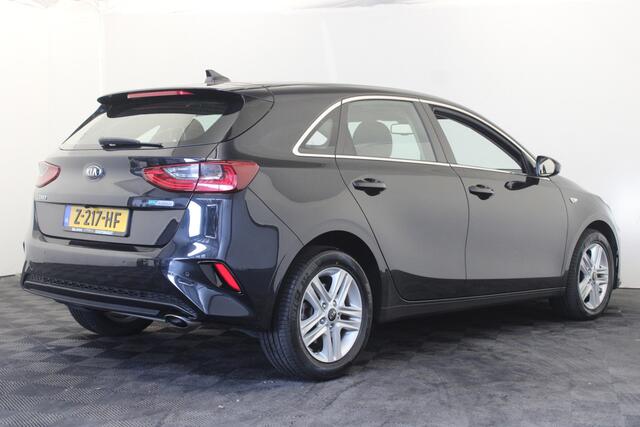KIA CEE D Ceed 1.6 CRDi MHEV DynamicPlusLine