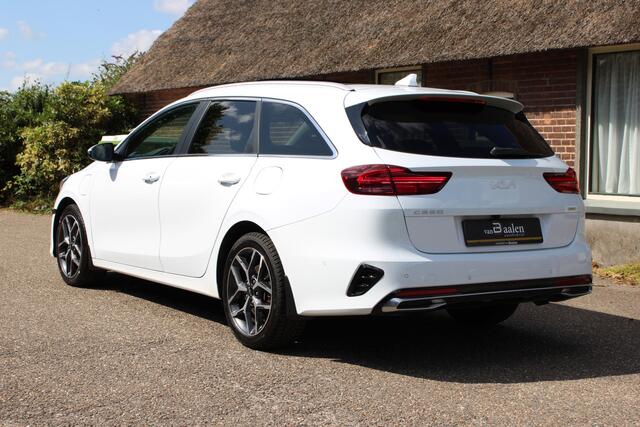 KIA CEE D Ceed Sportswagon 1.6 GDI PHEV PREMIUM NW TYPE PANO LEER LED NAVI 69000KM!!!