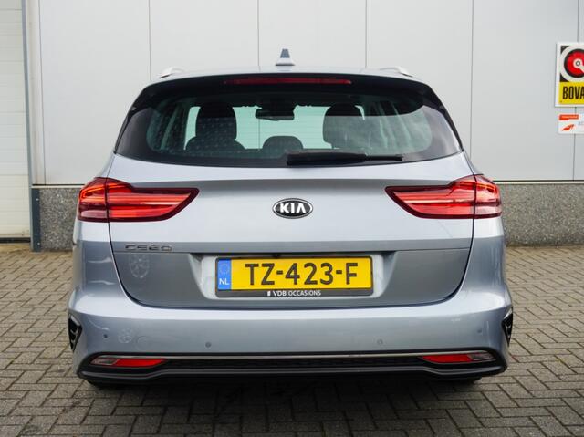 KIA CEE D Ceed Sportswagon 1.0 T-GDi DynamicLine CarPlay | Clima | NAP | Navigatie