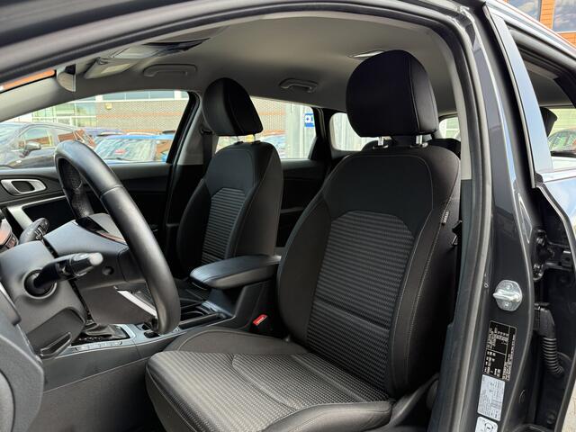 KIA CEE D Ceed Sportswagon BWJ 2024 1.0 T-GDi 120 PK MHEV DynamicLine AUTOMAAT | ADAPTIVE CRUISE | CARPLAY+ANDROID | LANE ASSIST |CAMERA | NAVI | CLIMA | DAB | FULL LED | LMV | PDC