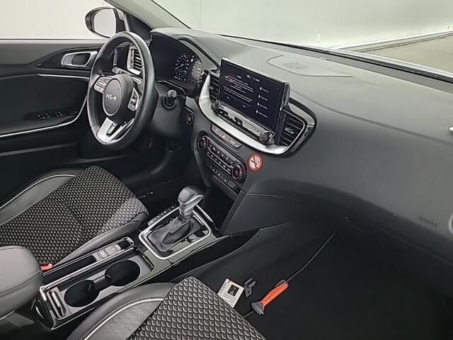 KIA CEE D CEED SPORTSWAGON 1.5 T-GDI DYNAMICPLUSLINE I AUTOMAAT I ADAPTIVE CRUISE CONTROL I APPLE CARPLAY I CLIMATE CONTROL